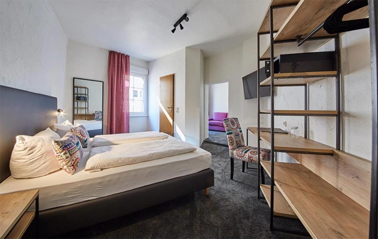 Gaestehaus Zur Traube ไรล์ ภายนอก รูปภาพ
